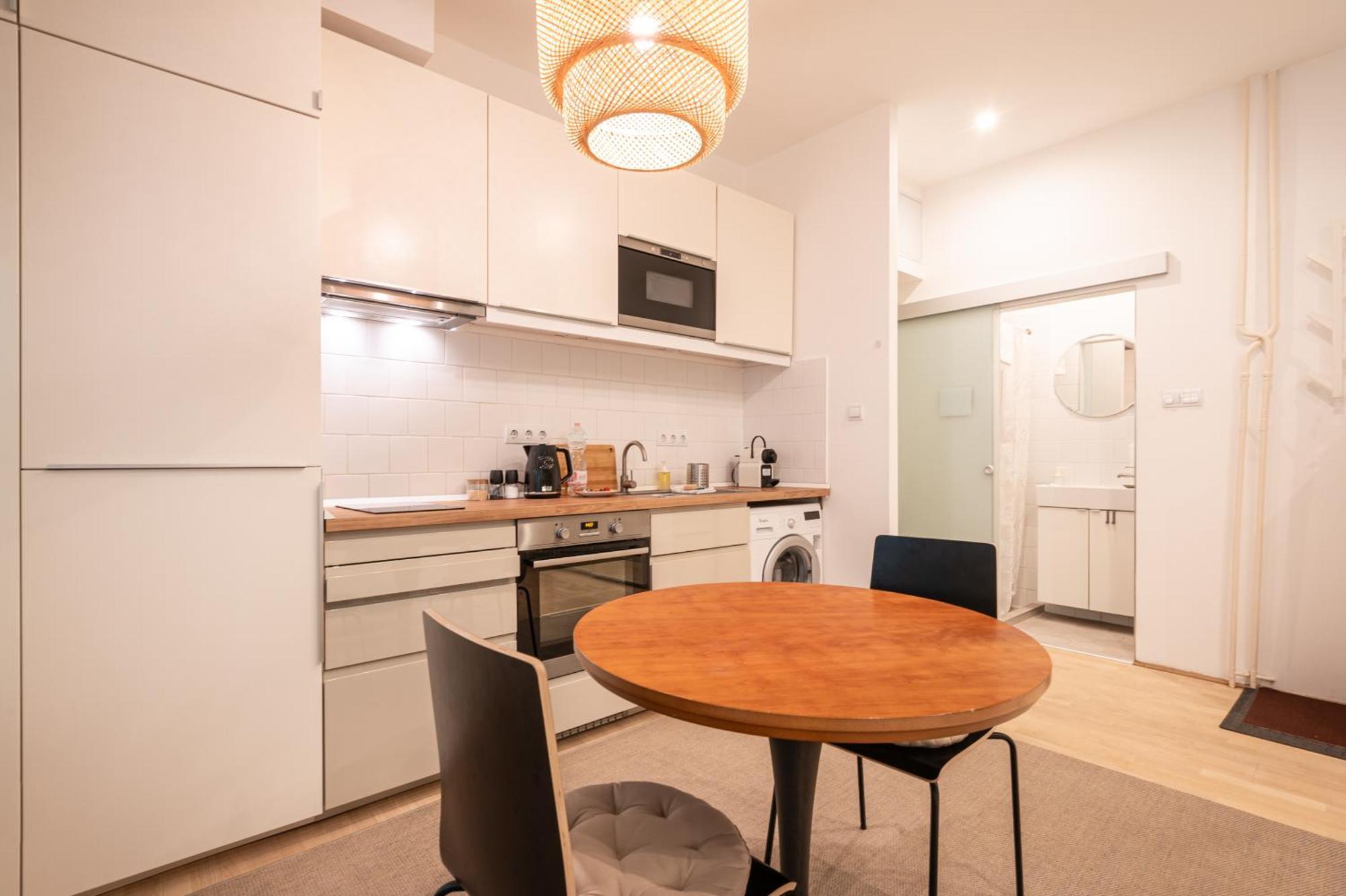 Aurora Acres Apartment